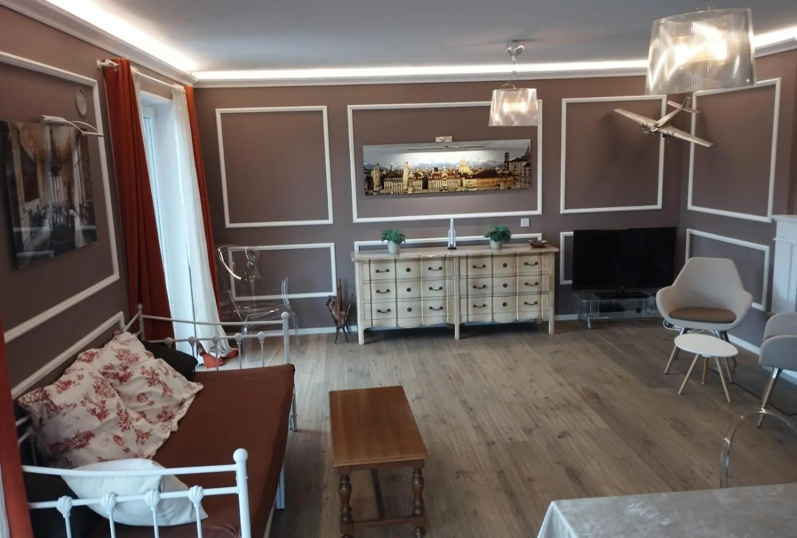 Amalien 12 Apartment Munich Germany