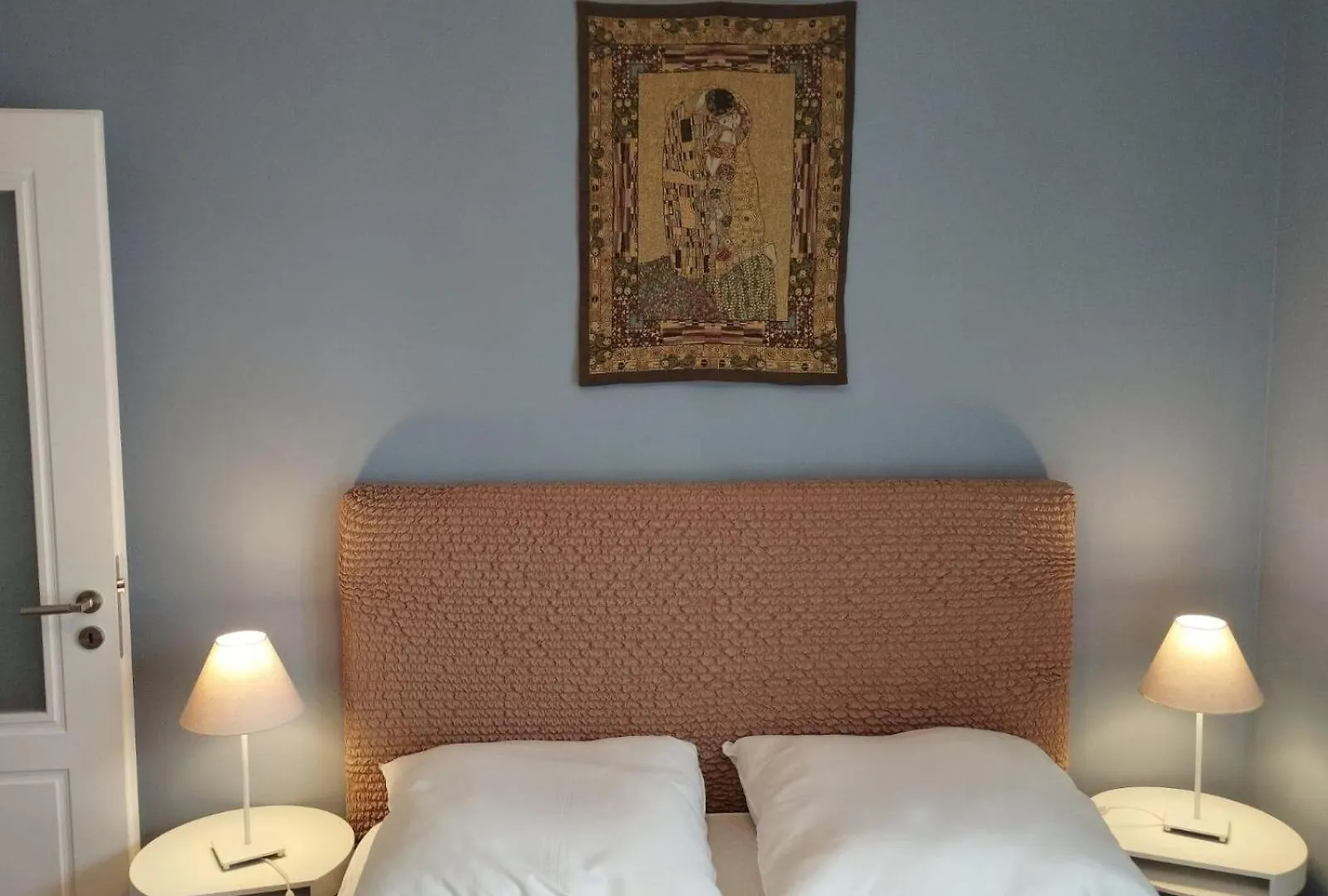 Amalien 12 Apartment Munich Germany